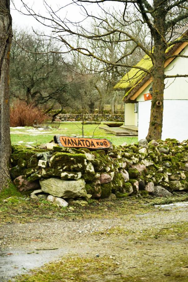 Vanatoa Taluhotell Koguva Exterior photo